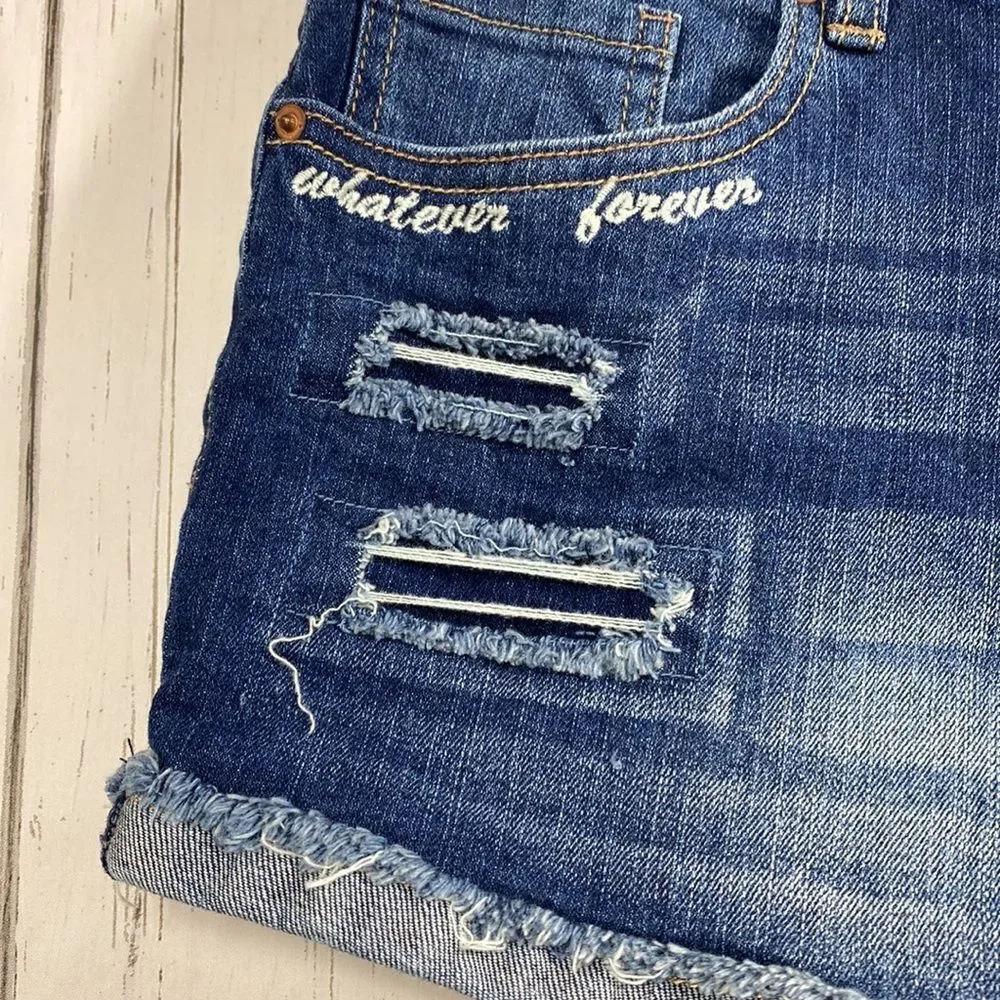 Vanilla Star Womens Embroidered Cuffed Distressed Mid Rise Jean Denim Shorts
